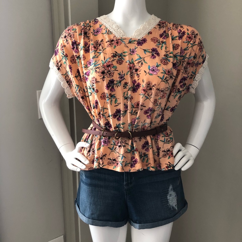 Floral top